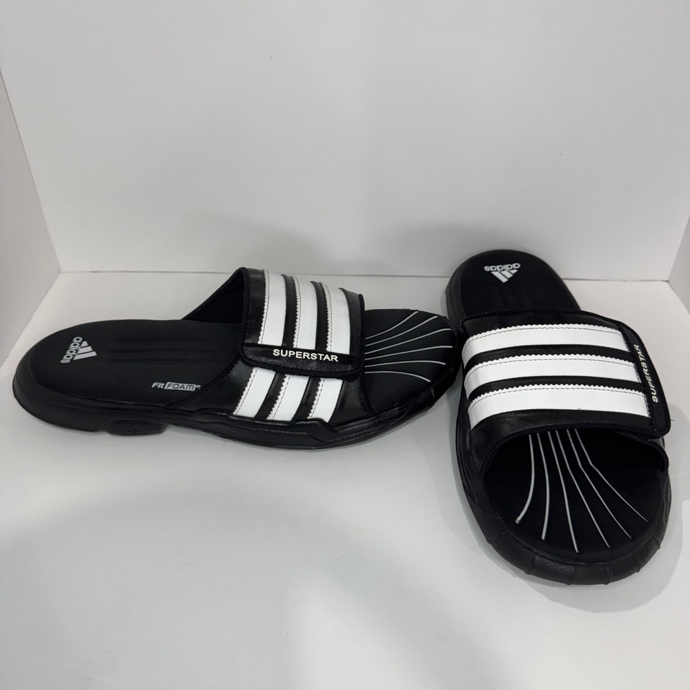 Adidas Superstar slides Black and White Men. Comfort Sandals, size 9 - Picture 2 of 4